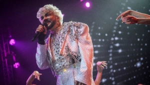 Филипп Киркоров разыграет личную встречу с поклонником через арт-проект Филипп Киркоров разыграет личную встречу с поклонником через арт-проект