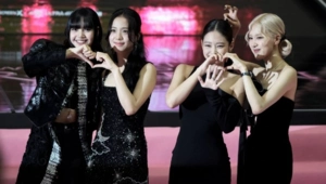 Первый взгляд на новый альбом BLACKPINK: группа представила черно-белый концепт-тизер