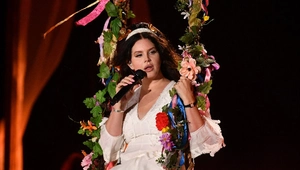 Лана Дель Рей рассказала, почему она до сих пор одинока Лана Дель Рей рассказала, почему она до сих пор одинока