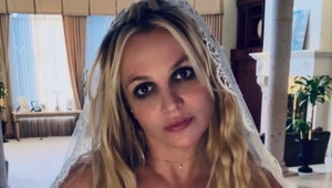 Бритни Спирс опровергла слухи о разводе с Сэмом Асгари