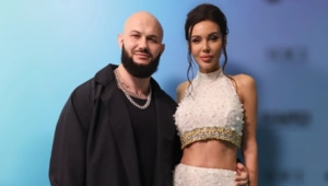 Оксана Самойлова и Джиган отметят Новый год вместе: развод — не помеха Оксана Самойлова и Джиган отметят Новый год вместе: развод — не помеха