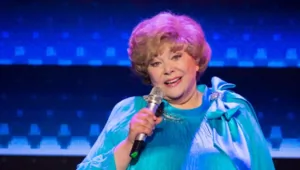 89-летняя Эдита Пьеха готовится к возвращению на сцену 89-летняя Эдита Пьеха готовится к возвращению на сцену