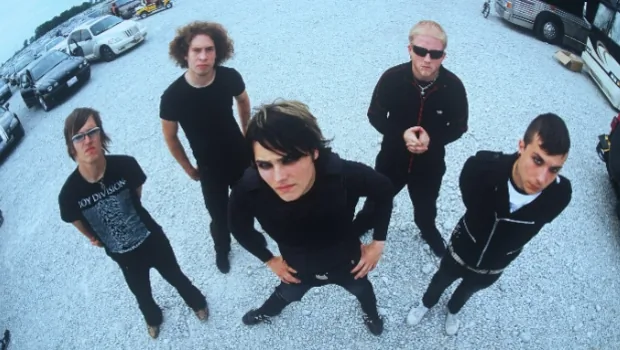 My Chemical Romance выпустили короткометражку со звездным кастом: от Билли Айлиш до Хидэо Кодзимы My Chemical Romance выпустили короткометражку со звездным кастом: от Билли Айлиш до Хидэо Кодзимы