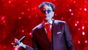 Григорий Лепс представил новую песню на дискотеке «Танцы! Ёлка! МУЗ-ТВ!»: ВИДЕО Григорий Лепс представил новую песню на дискотеке «Танцы! Ёлка! МУЗ-ТВ!»: ВИДЕО