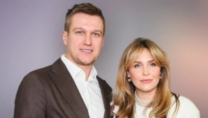 Анатолий Руденко и Елена Дудина показали архивные фото с новорожденным сыном