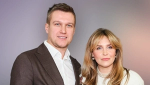 Анатолий Руденко и Елена Дудина показали архивные фото с новорожденным сыном Анатолий Руденко и Елена Дудина показали архивные фото с новорожденным сыном