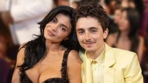 Тимоти Шаламе и Кайли Дженнер по-прежнему вместе Тимоти Шаламе и Кайли Дженнер по-прежнему вместе