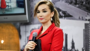 Анфиса Чехова ищет онколога и готовится к лечению любимого пса Анфиса Чехова ищет онколога и готовится к лечению любимого пса