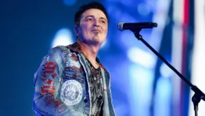 Алексей Потехин ответил на слухи о выступлении на сцене в состоянии алкогольного опьянения Алексей Потехин ответил на слухи о выступлении на сцене в состоянии алкогольного опьянения