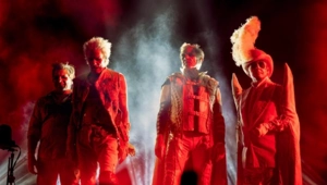 Duran Duran почтили память скончавшегося модельера Энтони Прайса: «Гений, на голову выше остальных» Duran Duran почтили память скончавшегося модельера Энтони Прайса: «Гений, на голову выше остальных»