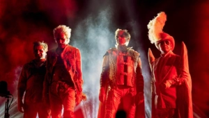 Duran Duran почтили память скончавшегося модельера Энтони Прайса: «Гений, на голову выше остальных» Duran Duran почтили память скончавшегося модельера Энтони Прайса: «Гений, на голову выше остальных»