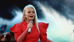 Директор Долиной заявил, что не знает дату возвращения артистки из отпуска