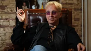 Иван Охлобыстин назвал пешие прогулки основой поддержания физической формы Иван Охлобыстин назвал пешие прогулки основой поддержания физической формы
