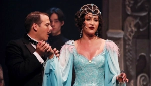 Бузова возвращается на театральную сцену: «Буду играть с лучшей партнершей»