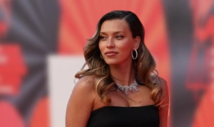 Регина Тодоренко призвала женщин слушать свой организм после родов