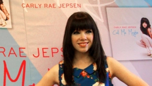 Исполнительница хита Call Me Maybe Карли Рэй Джепсен впервые стала мамой в 40 лет