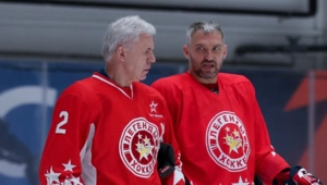 Вячеслав Фетисов высказался о новом рекорде Александра Овечкина Вячеслав Фетисов высказался о новом рекорде Александра Овечкина