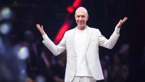 Сергей Соседов похвастался результатами пересадки волос