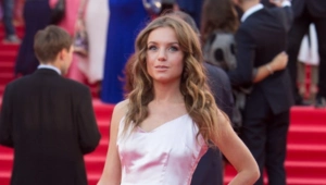 Звезда фильма «Все умрут, а я останусь» Полина Филоненко стала мамой Звезда фильма «Все умрут, а я останусь» Полина Филоненко стала мамой