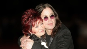 Шэрон Осборн вспомнила, при каких обстоятельствах впервые встретила Оззи: «Он был в пижаме и босой»