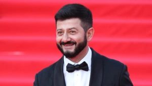 Михаил Галустян опроверг стереотип о влюбленности после 40 лет: «Мое сердце сейчас занято» Михаил Галустян опроверг стереотип о влюбленности после 40 лет: «Мое сердце сейчас занято»