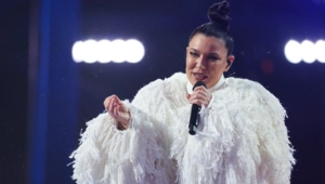 Певица Елка рассказала, на чем не готова экономить: «Для себя я — жадина-говядина» Певица Елка рассказала, на чем не готова экономить: «Для себя я — жадина-говядина»