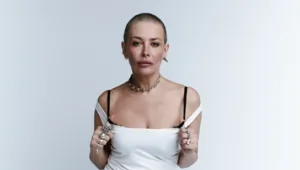 52-летняя Екатерина Волкова восхитила поклонников дерзкой фотосессией: «Я всегда была панком» 52-летняя Екатерина Волкова восхитила поклонников дерзкой фотосессией: «Я всегда была панком»