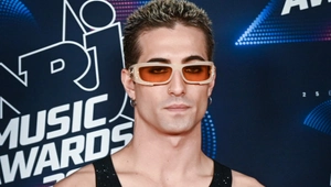24-летний Давид Дамиано из Maneskin страстно поцеловался с бывшей возлюбленной Томаса Доэрти