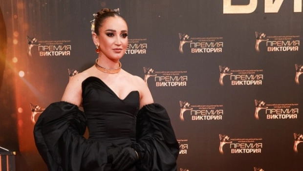 Поздравляем Ольгу Бузову с Днем рождения