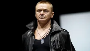 Владимир Сычев рассказал об испытаниях, с которыми столкнулась его семья: «Онкология, анорексия» Владимир Сычев рассказал об испытаниях, с которыми столкнулась его семья: «Онкология, анорексия»