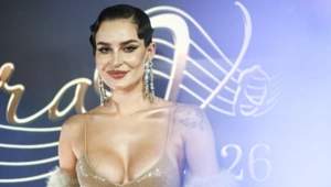 Севиль высказалась о сравнениях с коллегами по сцене: «Классно мотивирует»