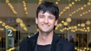 Дмитрий Колдун отмечает 25-летие отношений с женой Викторией Дмитрий Колдун отмечает 25-летие отношений с женой Викторией