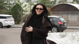 Оксана Самойлова пополнила коллекцию домашних животных на своей ферме альпакой Оксана Самойлова пополнила коллекцию домашних животных на своей ферме альпакой