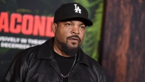 Айс Кьюб вернулся в джунгли: рэпер снялся в новом ремейке «Анаконды» Айс Кьюб вернулся в джунгли: рэпер снялся в новом ремейке «Анаконды»