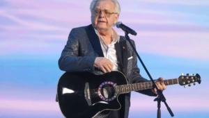 Директор Юрия Антонова прокомментировал слухи об уходе артиста со сцены Директор Юрия Антонова прокомментировал слухи об уходе артиста со сцены