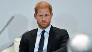 Принц Гарри проиграл дело против издателя Daily Mail о вторжении в частную жизнь Принц Гарри проиграл дело против издателя Daily Mail о вторжении в частную жизнь