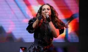 Ольга Бузова сделала дорогой подарок младшей сестре и сорвала планы ее супруга