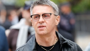 Звезда «Уральских пельменей» Сергей Исаев рассекретил роман с молодой актрисой