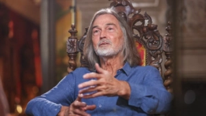 Новый потенциальный наследник Никаса Сафронова заявил о себе и подал в суд