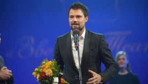 Данила Козловский поделился редким фото Оксаны Акиньшиной