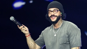 Возлюбленная Тимати рассказала о распределении ролей в семье после рождения дочери