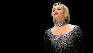 Поклонники Татьяны Булановой похвалили новых танцоров певицы