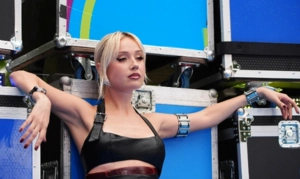 Клава Кока опубликовала бэкстейдж со съемок на Байкале и опровергла обвинения в использовании ИИ