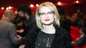 Эвелина Хромченко рассказала, как озвучивала Мерил Стрип в «Дьявол носит Prada» Эвелина Хромченко рассказала, как озвучивала Мерил Стрип в «Дьявол носит Prada»