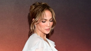 Дженнифер Лопес получила помощь от бывшей жены Бена Аффлека: подруги по несчастью Дженнифер Лопес получила помощь от бывшей жены Бена Аффлека: подруги по несчастью