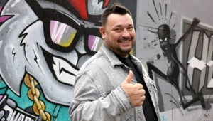 Сергей Жуков назвал новую песню «Руки Вверх» гимном Сергей Жуков назвал новую песню «Руки Вверх» гимном