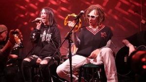 Рок-группа СЛОТ представила новую солистку Дашу Равдину Рок-группа СЛОТ представила новую солистку Дашу Равдину