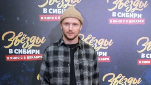 Певец CHEBANOV рассказал о встрече с Александром Овечкиным: «Никакой охраны, не отказывал в фото» Певец CHEBANOV рассказал о встрече с Александром Овечкиным: «Никакой охраны, не отказывал в фото»