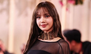 Лиса из BLACKPINK рассказала о смене имени по совету гадалки и переживаниях перед 30-летием Лиса из BLACKPINK рассказала о смене имени по совету гадалки и переживаниях перед 30-летием