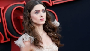 Звезда «Очень странных дел» Наталия Дайер появится в романтической комедии